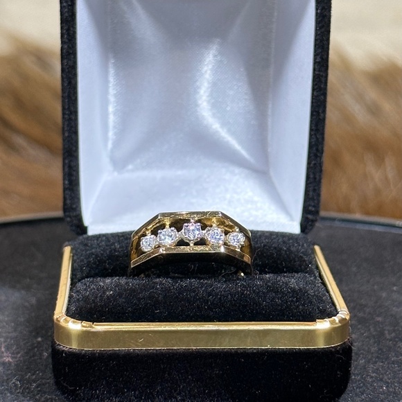 Other - Gold Diamond Ring